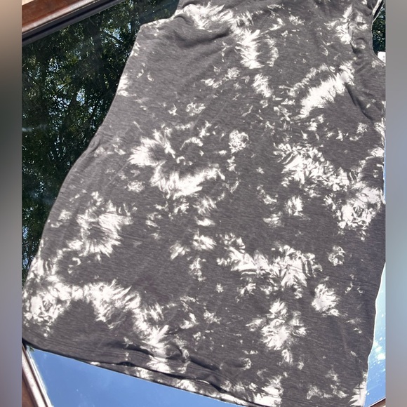 DREW Tye- Dye Hooded Midi Dress - Picture 3 of 7